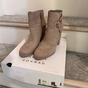 LC Lauren Conrad Taupe Heeled Boots